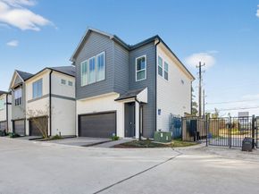 2317 Warhol Way, Houston TX 77091