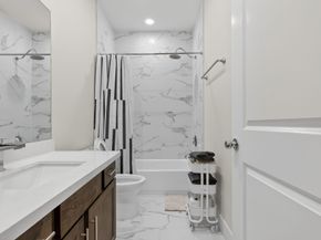 2317 Warhol Way, Houston TX 77091