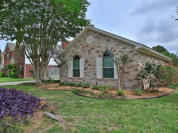 16422 Willingham Way, Houston TX 77095