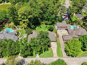 1522 Scenic Shore Drive, Houston TX 77345