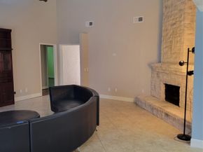 1027 Arrow Hill Road, Houston TX 77077