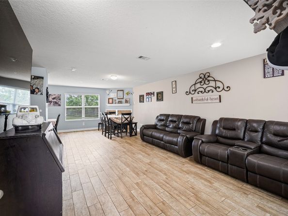 5014 Fair Oak Dale Lane, Humble TX 77346