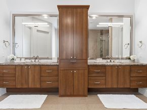 78 S Badger Lodge Circle, The Woodlands TX 77389