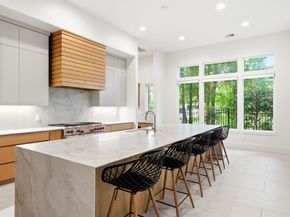 78 S Badger Lodge Circle, The Woodlands TX 77389
