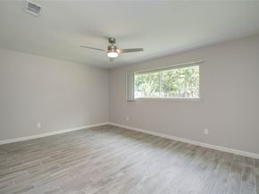 7902 La Roche Lane, Houston TX 77036
