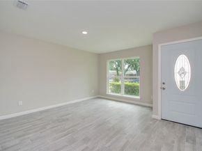 7902 La Roche Lane, Houston TX 77036