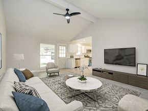7902 La Roche Lane, Houston TX 77036