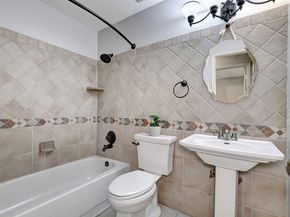 15642 Meadow Village Drive, Houston TX 77095