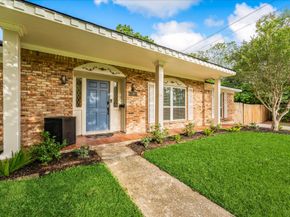 11314 Hillcroft Avenue, Houston TX 77035
