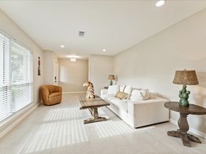11314 Hillcroft Avenue, Houston TX 77035