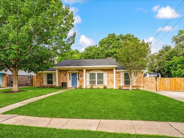 11314 Hillcroft Avenue, Houston TX 77035