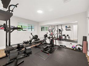 6227 Yarwell Drive, Houston TX 77096