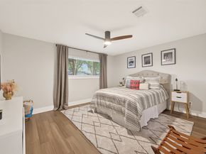 6227 Yarwell Drive, Houston TX 77096