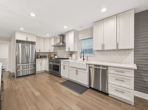 6227 Yarwell Drive, Houston TX 77096