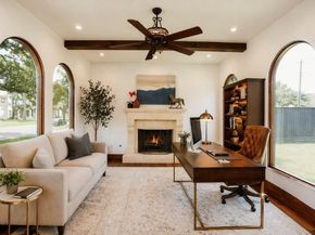3803 Drake Street, Houston TX 77005