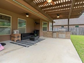 6 Pilot Rock Place, Tomball TX 77375