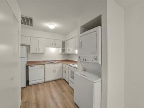 1917 Augusta Drive A2, Houston TX 77057