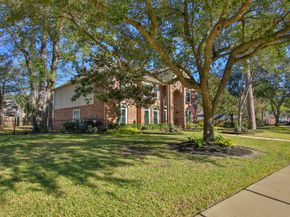 13815 Lakewood Crossing Boulevard, Houston TX 77070