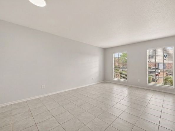 6404 Burgoyne Road 159, Houston TX 77057