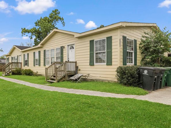 7446 Weyburn Street, Houston TX 77028