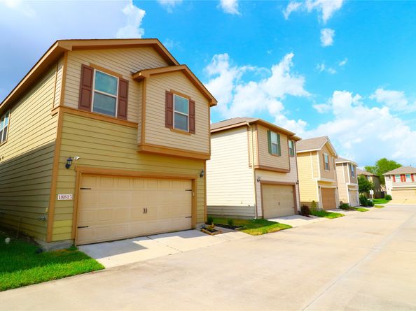 18815 Glen Ryder Court, Houston TX 77073