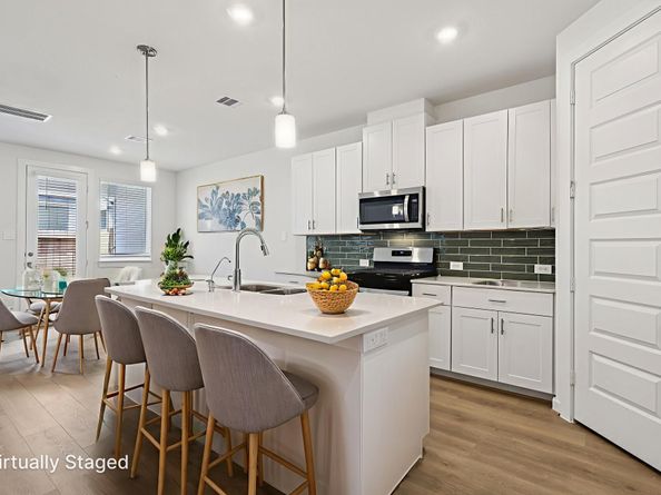 9155 Banpo Heights Drive, Cypress TX 77433