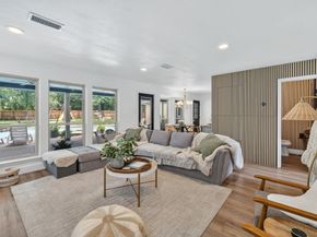 129 N Rainbow Ridge Circle, The Woodlands TX 77381