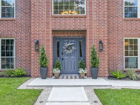 129 N Rainbow Ridge Circle, The Woodlands TX 77381