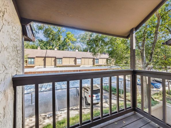11711 Memorial Drive 55, Houston TX 77024