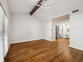 11711 Memorial Drive 55, Houston TX 77024