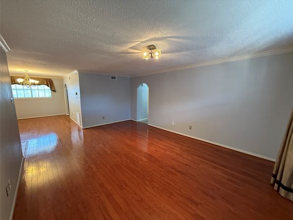 7900 Westheimer Road 228, Houston TX 77063