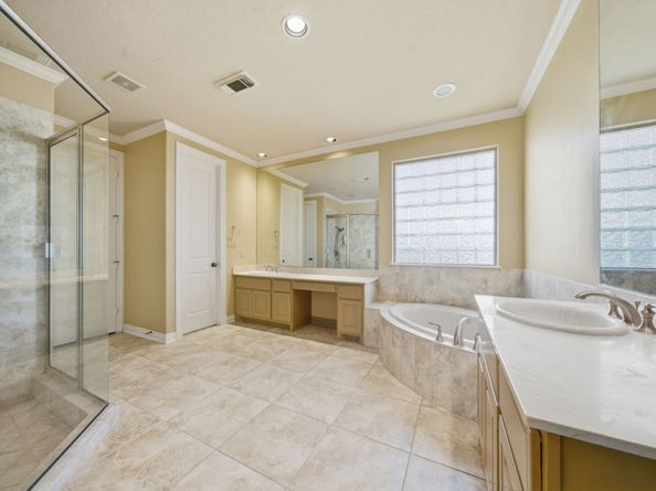 14210 Flower Creek Lane, Houston TX 77077