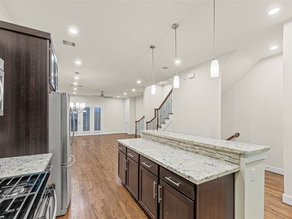 2513 B Garrow Street, Houston TX 77003