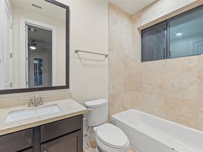 2513 B Garrow Street, Houston TX 77003