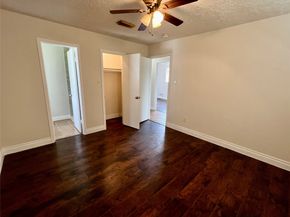12110 Murr Way, Houston TX 77048