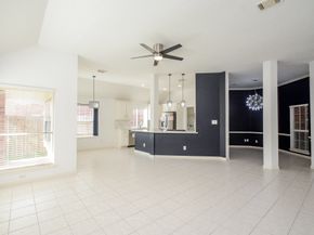 3323 Shadowfern Drive, Houston TX 77082