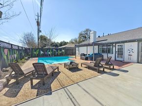 11810 Sagedowne Lane, Houston TX 77089