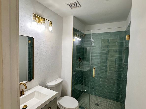 2047 Aspen Glade Drive, Houston TX 77339