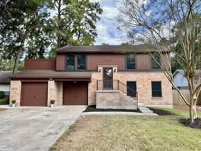 2047 Aspen Glade Drive, Houston TX 77339