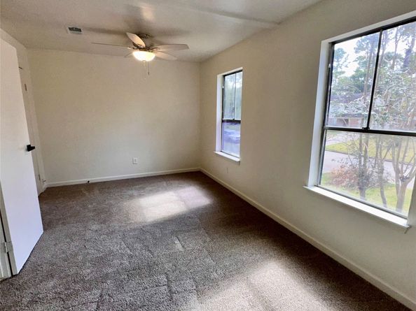 2047 Aspen Glade Drive, Houston TX 77339