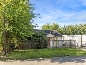 1222 E 28th Street, Houston TX 77009