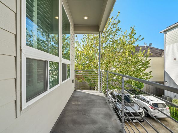312 Eado Park Circle, Houston TX 77020