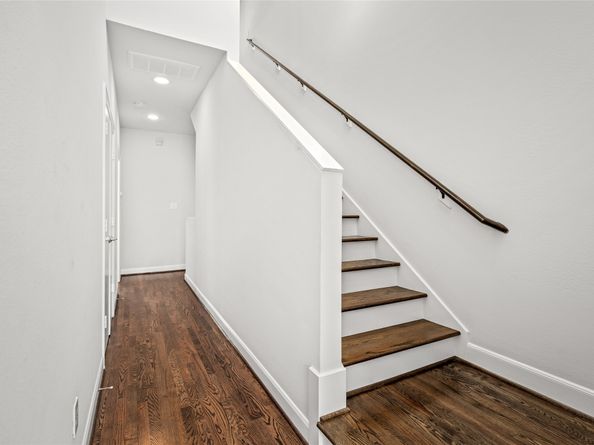 312 Eado Park Circle, Houston TX 77020