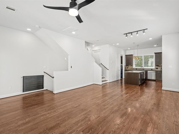312 Eado Park Circle, Houston TX 77020