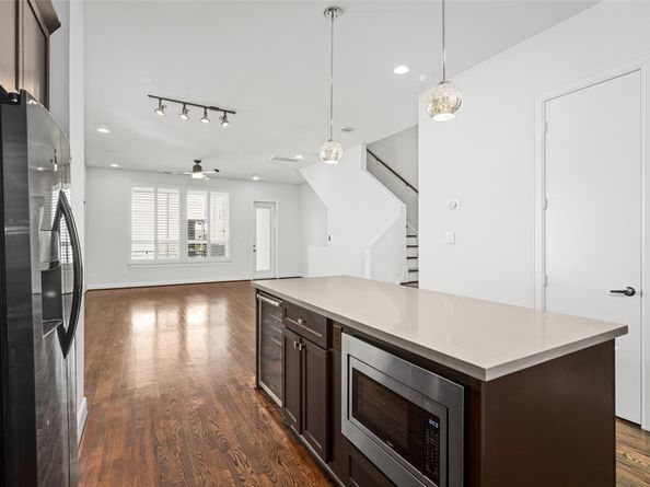 312 Eado Park Circle, Houston TX 77020