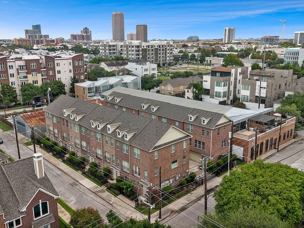 1913 Gillette Street C, Houston TX 77006