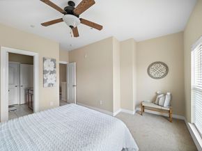 1913 Gillette Street C, Houston TX 77006