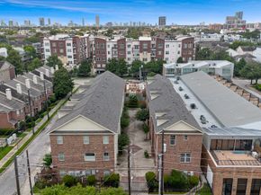 1913 Gillette Street C, Houston TX 77006