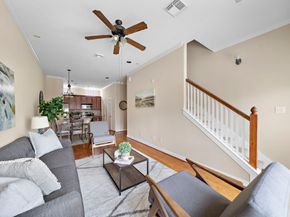 1913 Gillette Street C, Houston TX 77006