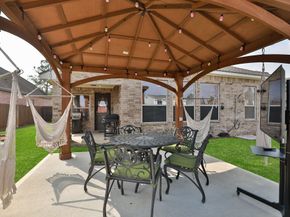 8222 Groveland Hills Drive, Cypress TX 77433